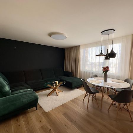 Apartman Olivia Apartment Šamorín Bagian luar foto